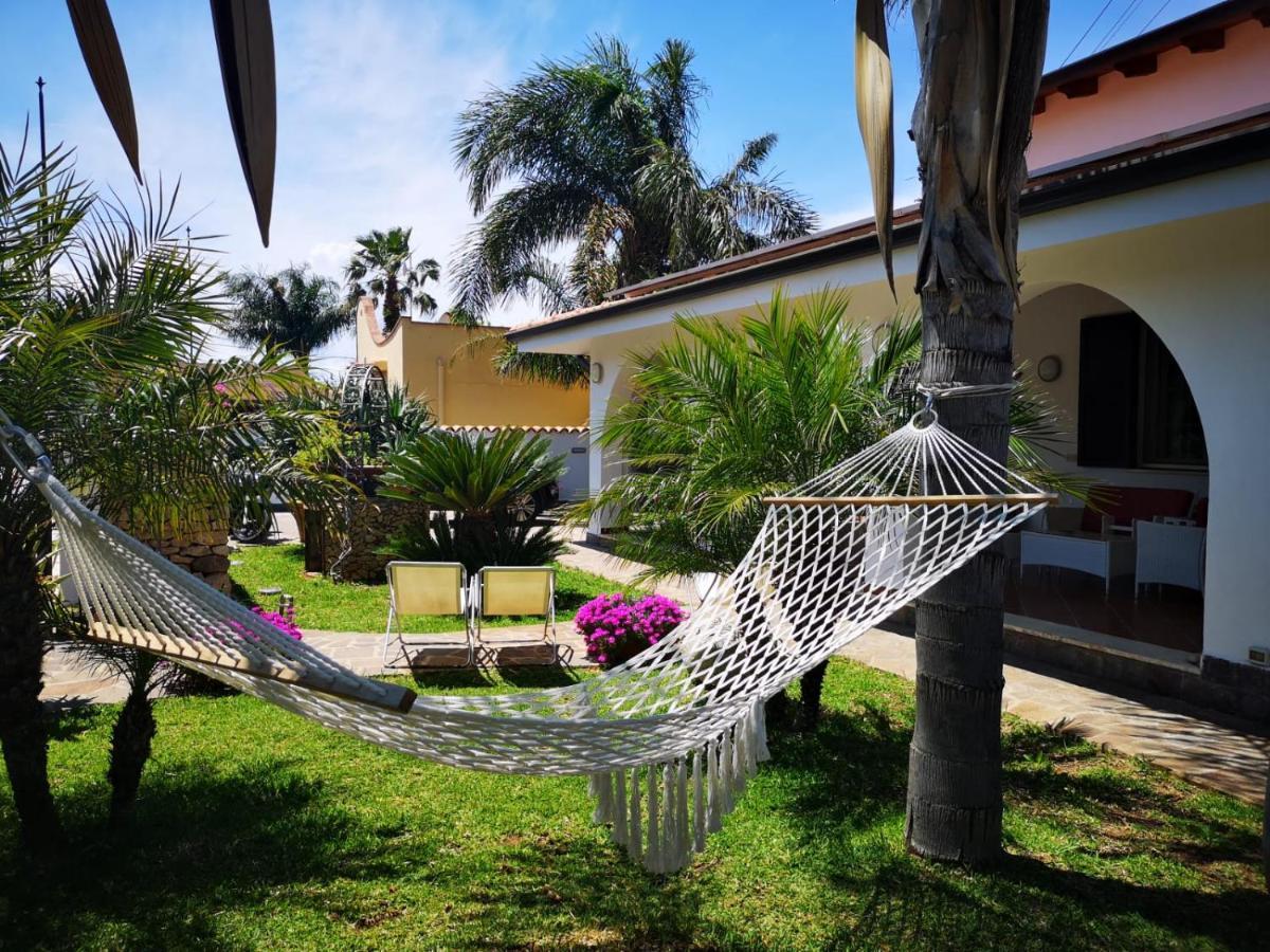 צ'יניזי Villa Manzella Piscina Privata מראה חיצוני תמונה